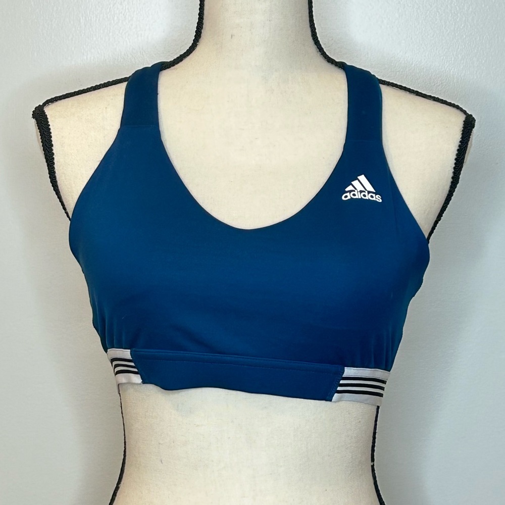 👑 Adidas Blue Sports Bra Size M